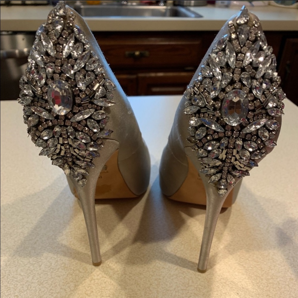 Badgley Mischka studded platform pumps